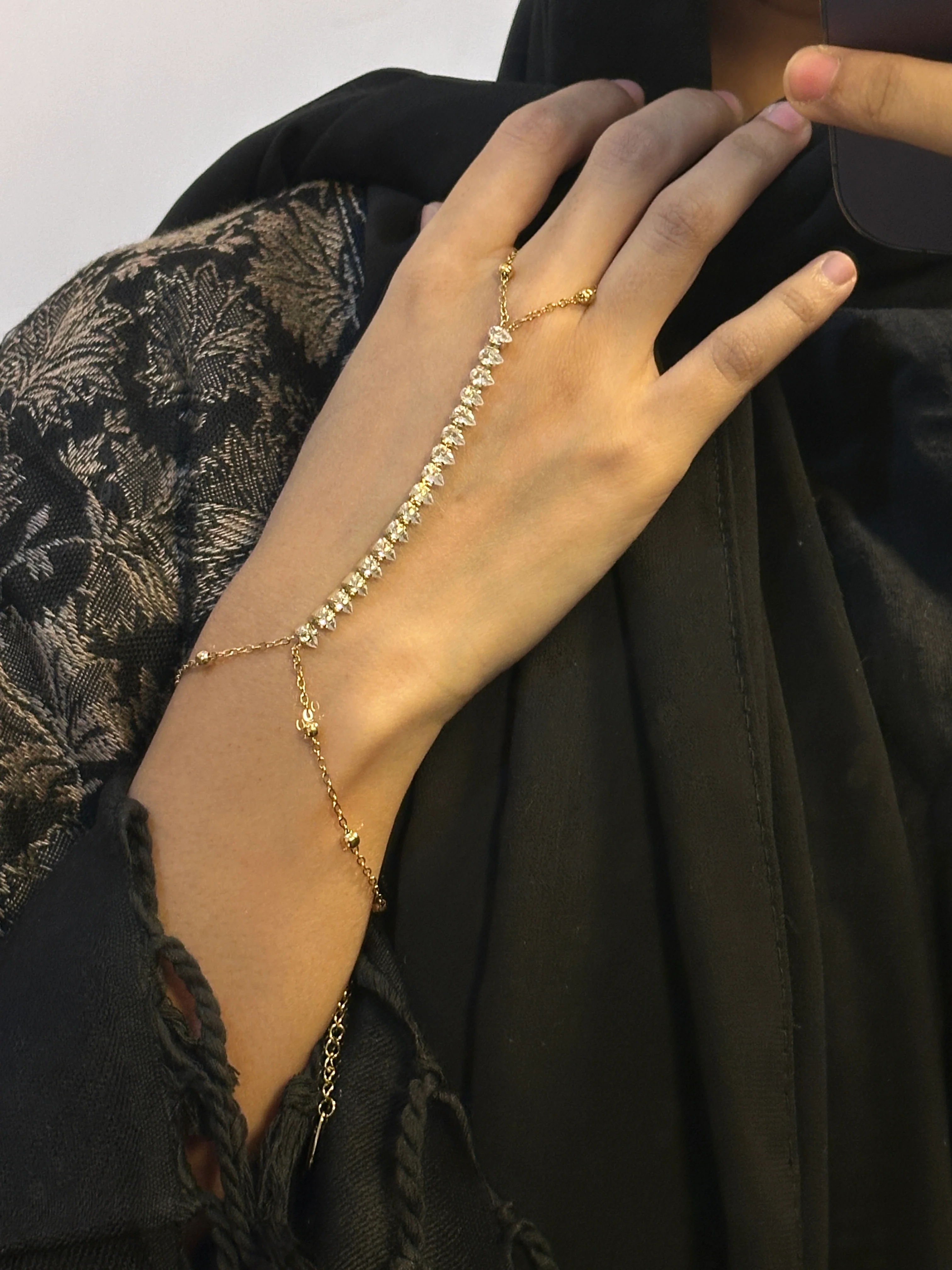 Anti tarnished hand chain