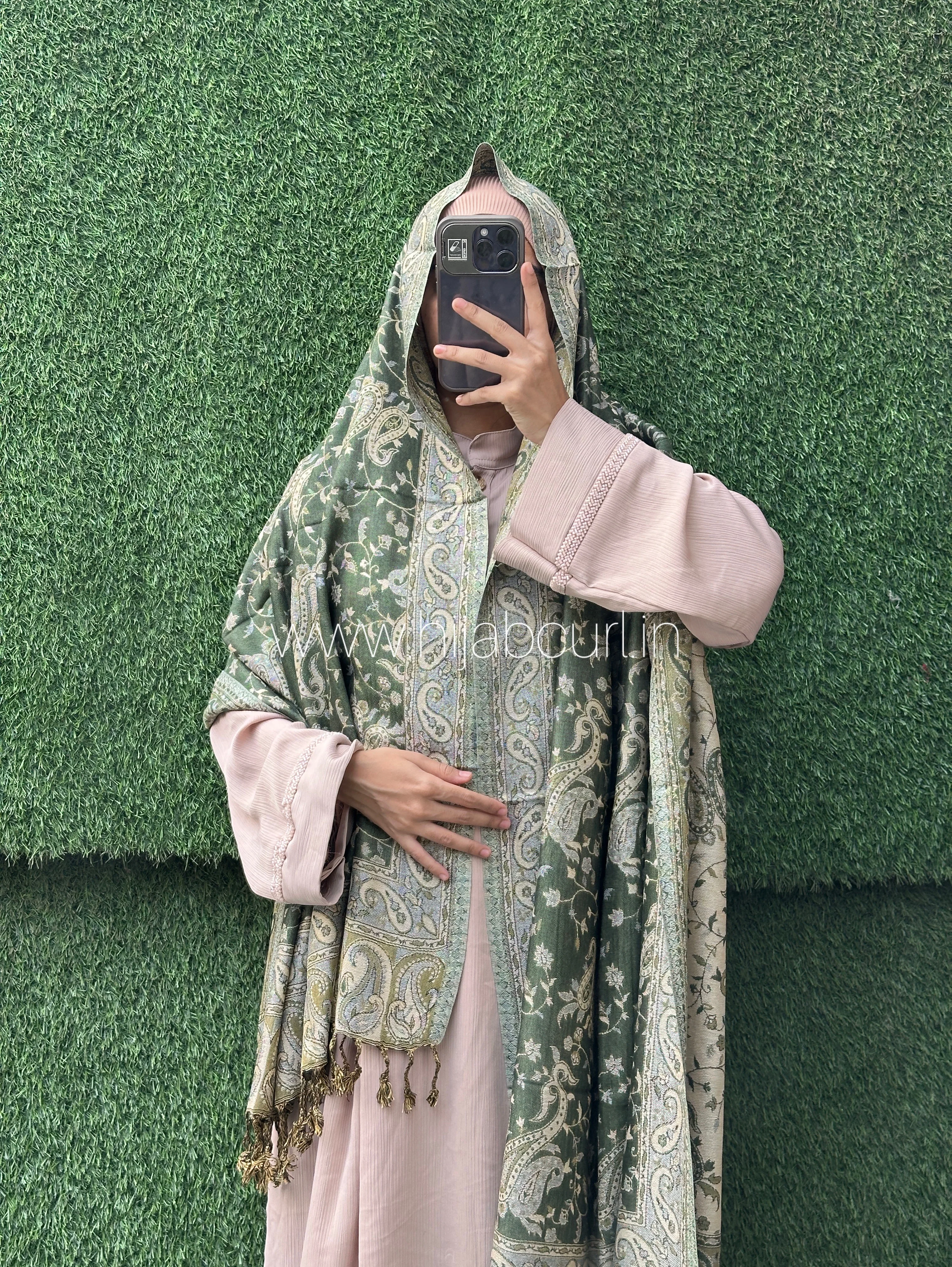 Luxury pashmina shawl