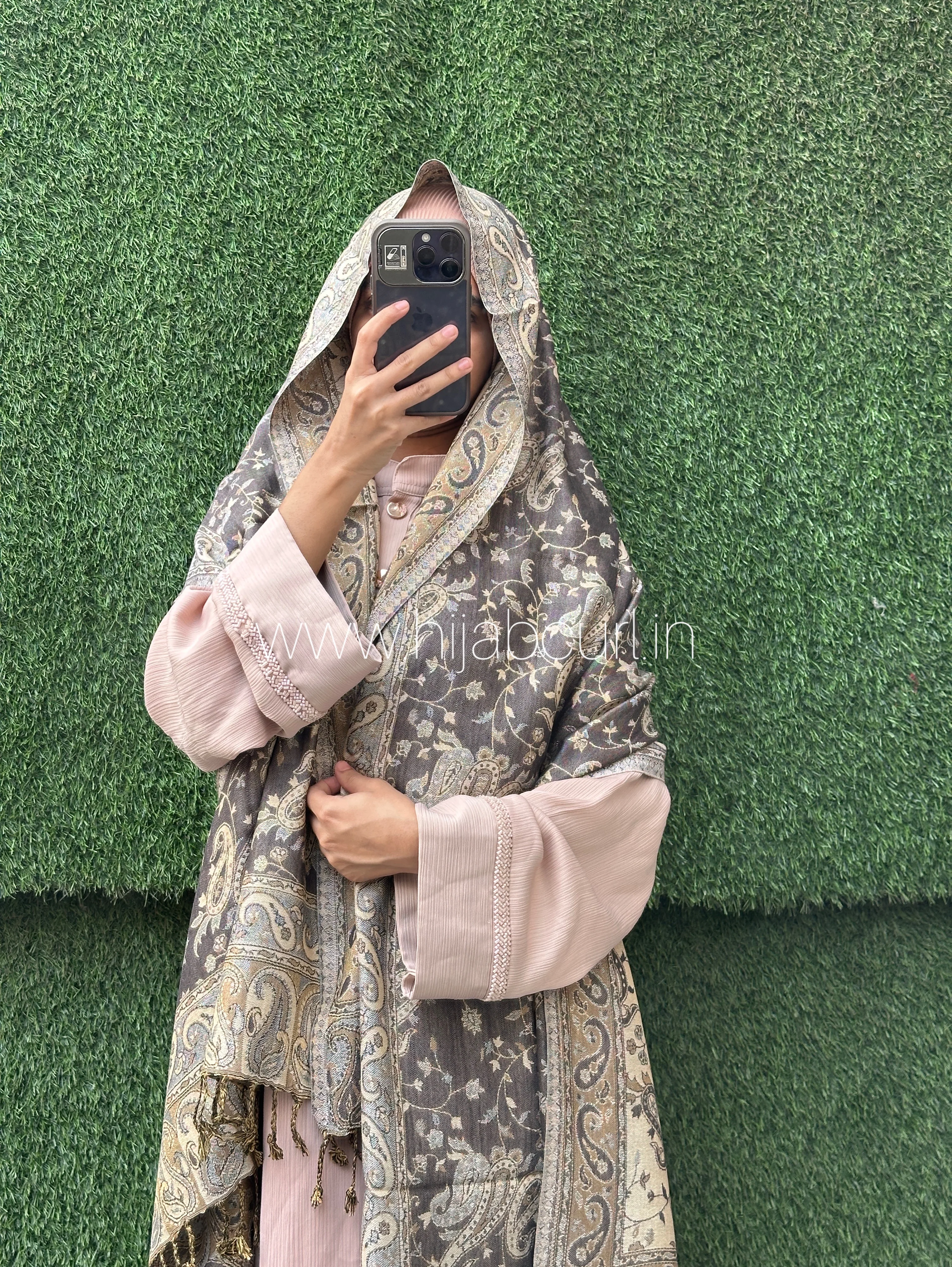 Luxury pashmina shawl