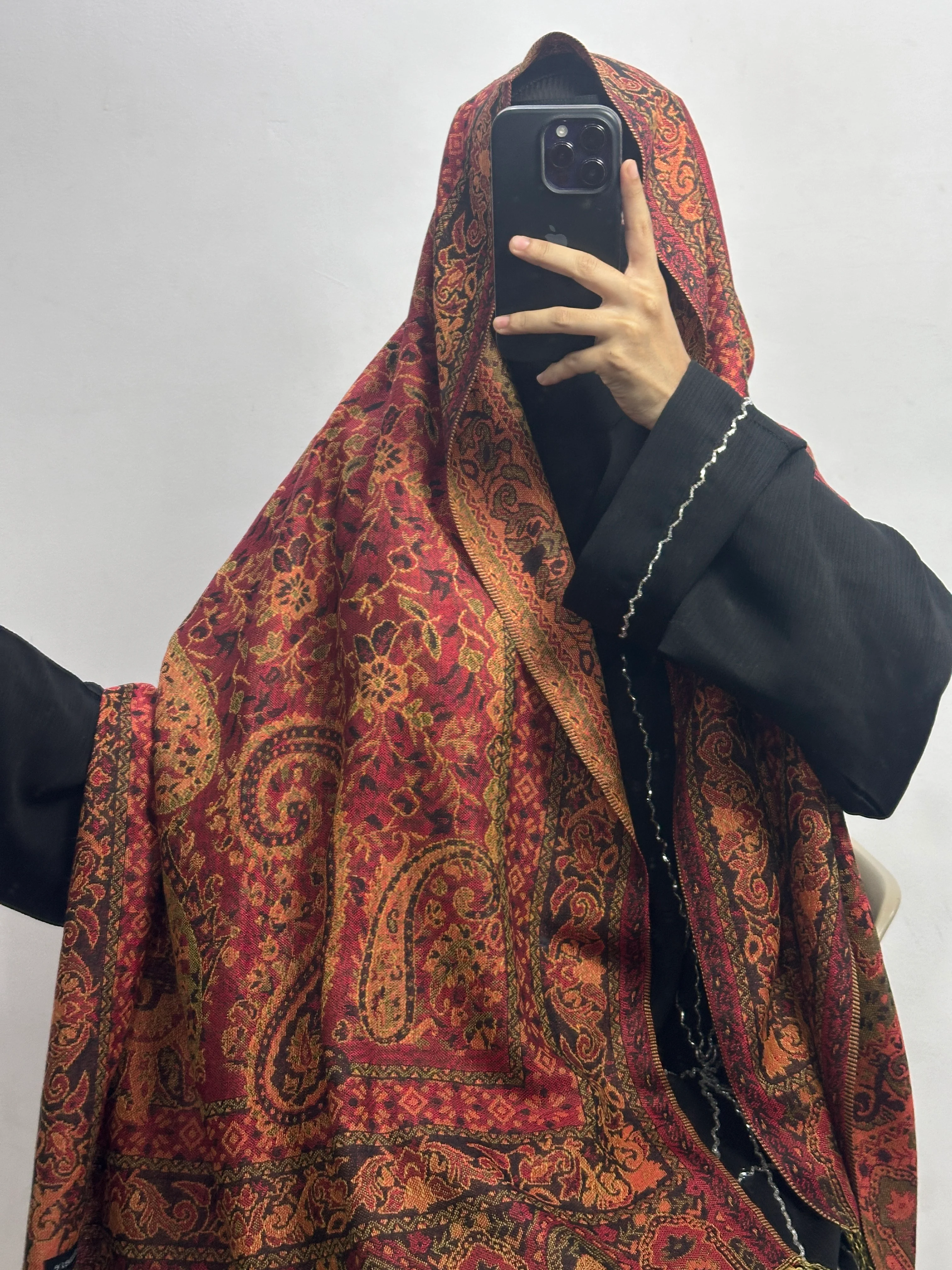 Luxury pashmina shawl