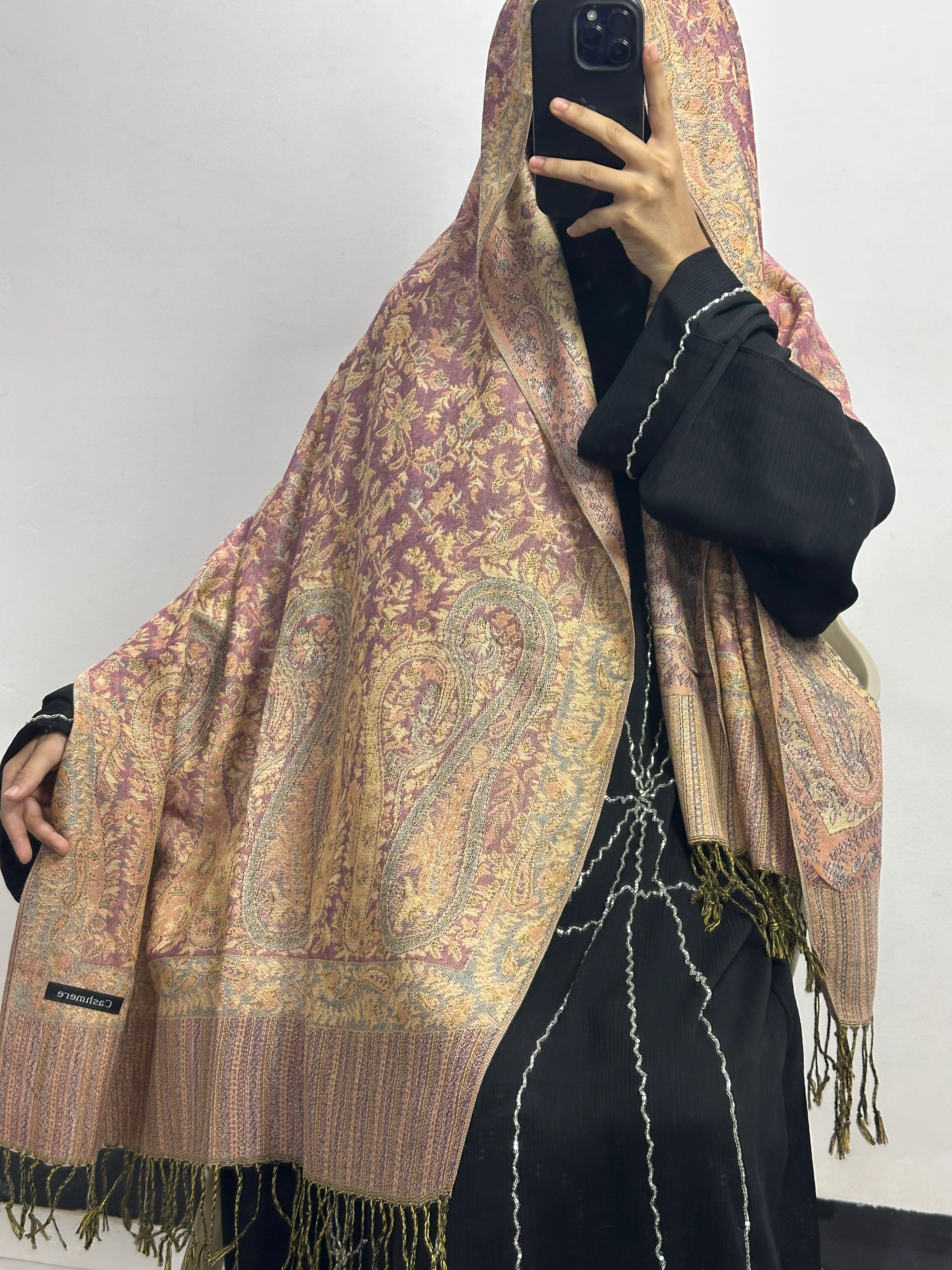 Luxury pashmina shawl