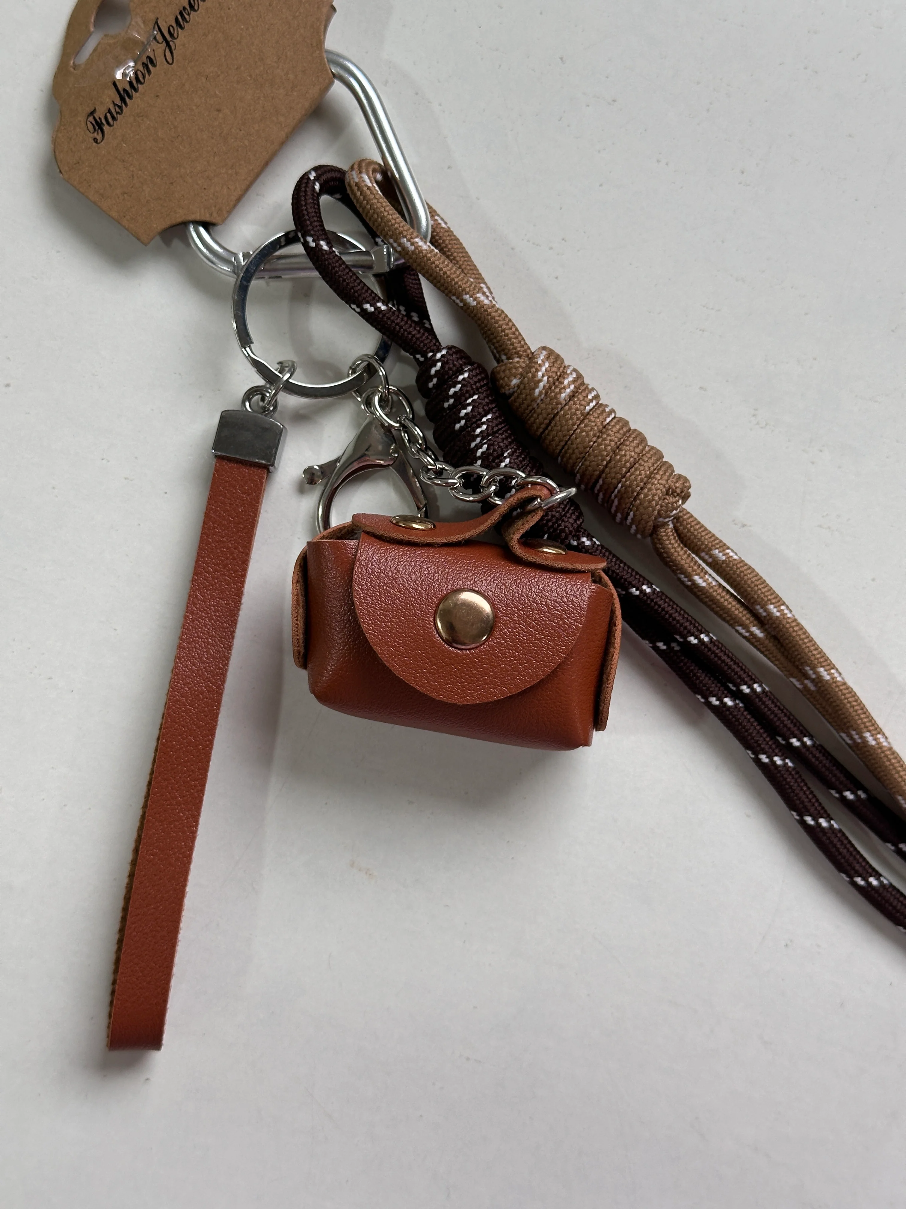 Multiple bag charm/ kechain - Image 3