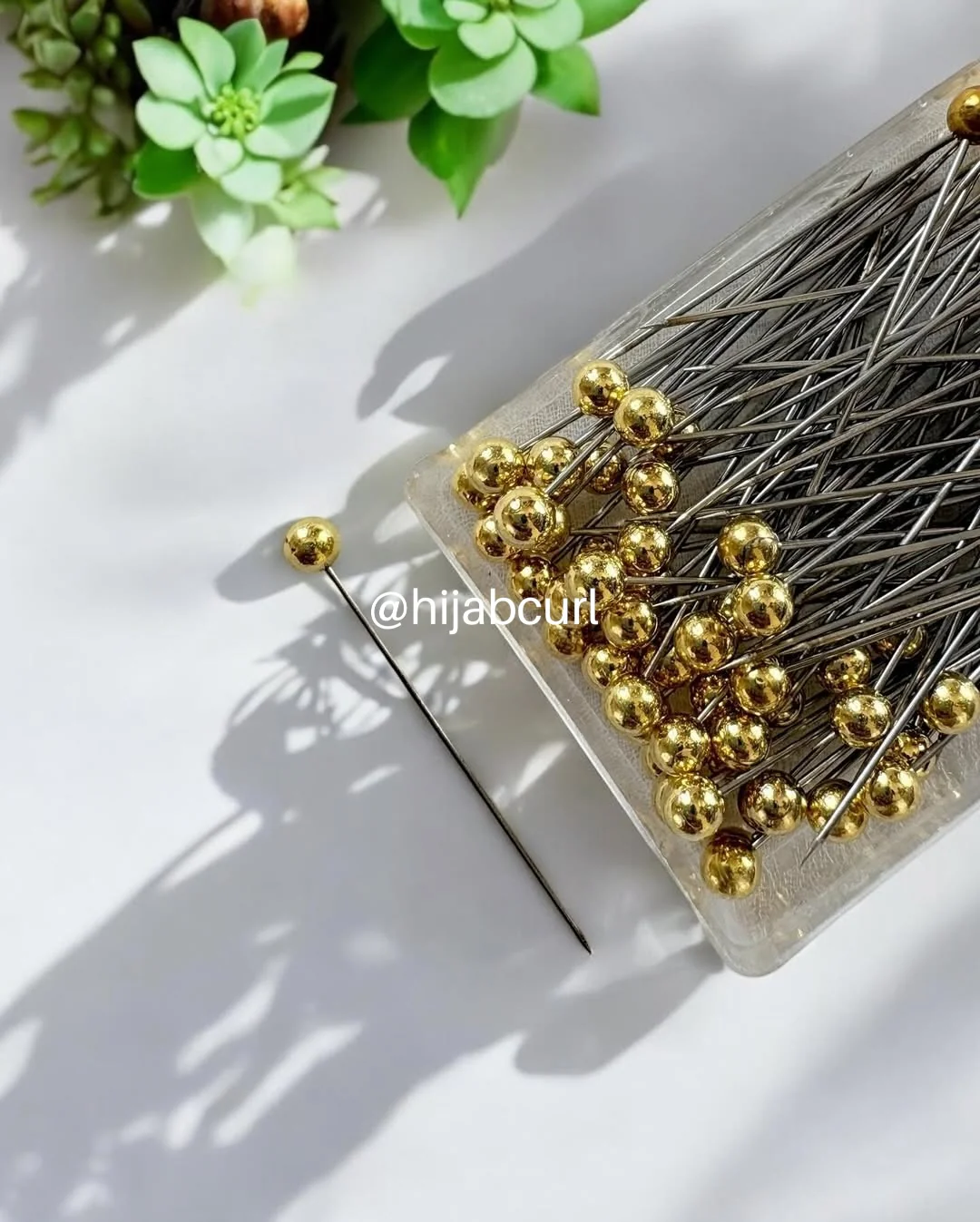 Pin Box - Pack of 100 pins - Image 7