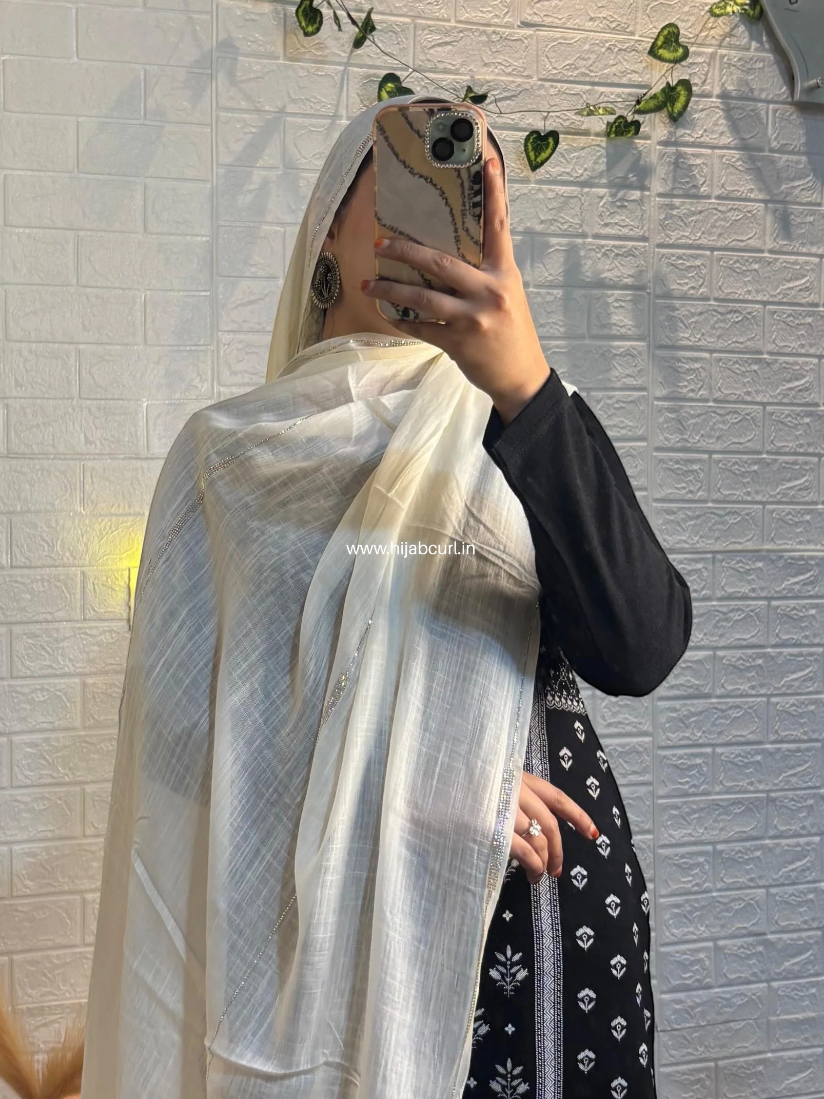 Premium Cotton Stone Hijab - Image 3